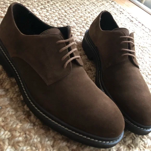 New: To Boot New York Brookdale Mid Brown Suede Lug Sole Derby. Size 8.5